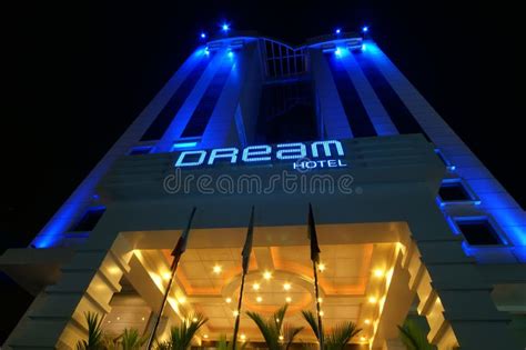 dreams hotel cochin